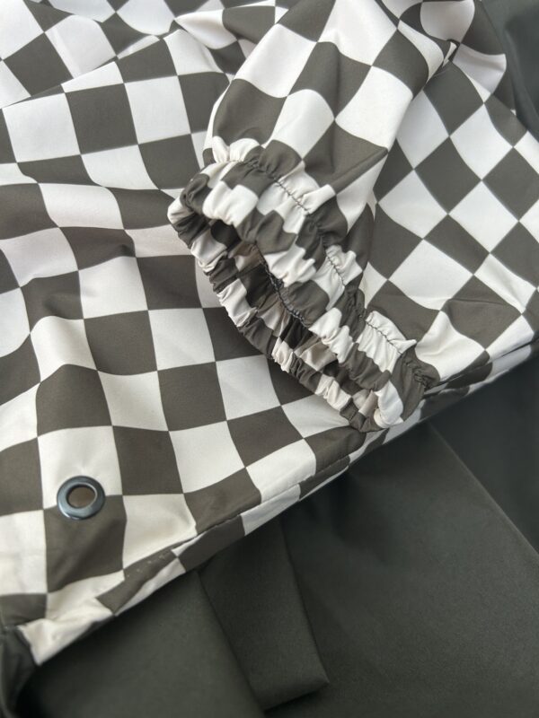 IMG_9932 (1) Poncho de pluie long - Damier kaki