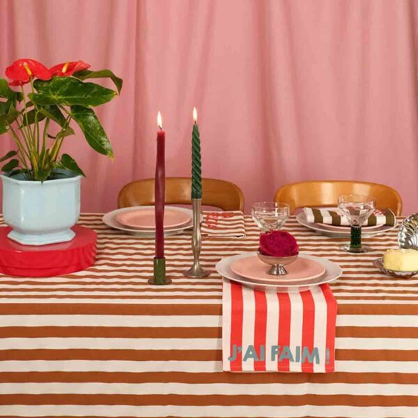 nappe-zoe-rayure-cerise (2) Nappe Zoé - Rayures Pécan