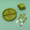 Assiette avec ventouse en silicone et compartiments - Mr. Dino