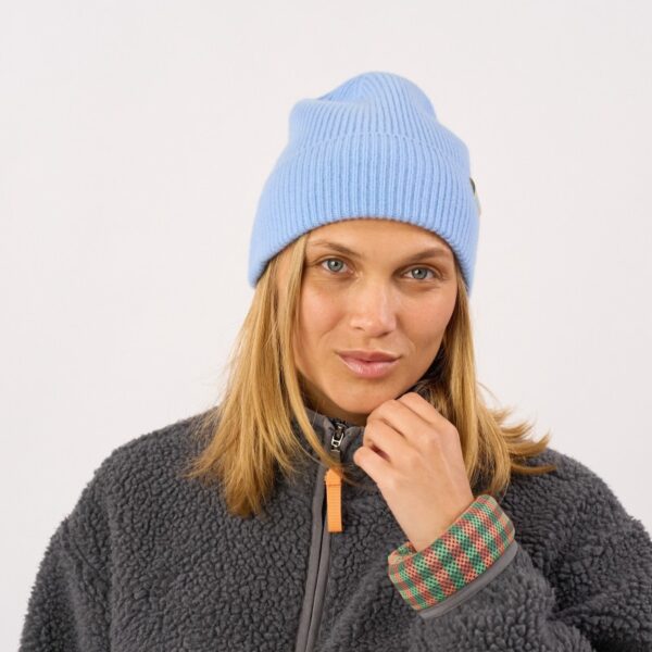 Bonnet en laine d'agneau - Bleu clair