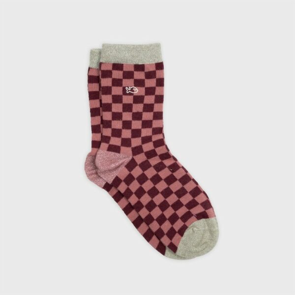 chaussettes-en-coton-peigne-carreaux-bordeaux-et-rose Chaussettes à carreaux pour femmes
