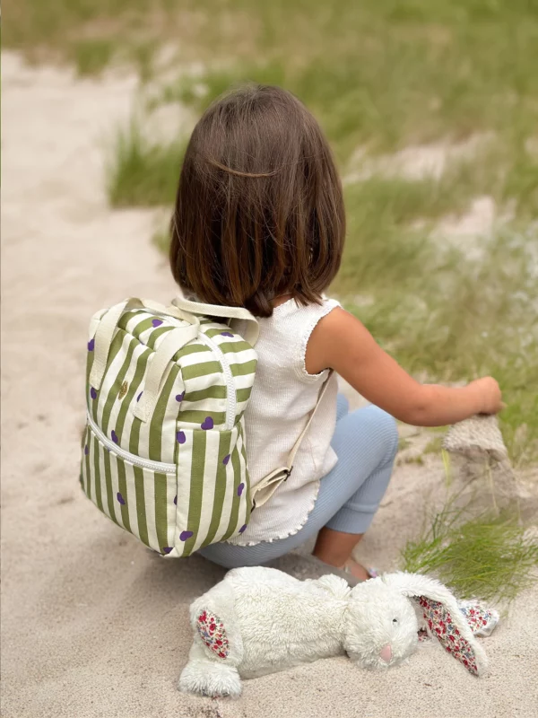 sac-a-dos-pour-bebe-rayure-coeur-milinane Sac à dos pour enfant