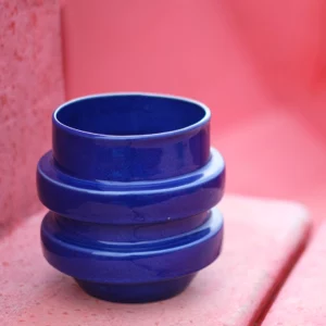 Pot de fleurs bleu en céramique - Boia