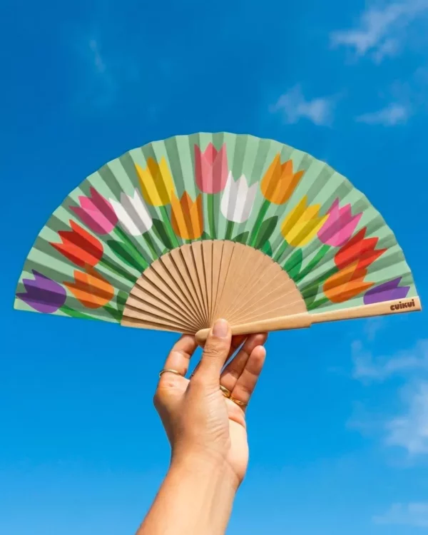 6693457-47faa36a08d84e Éventail - Tulipes