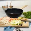 Wok - 28 cm - noir