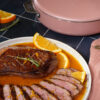 AMBIANCE_INOX_MAGRET CANARD ORANGE_HD_01 La Merveilleuse - Poêle en inox 28 cm