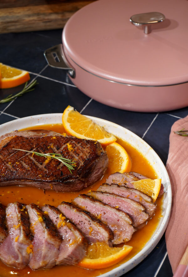 AMBIANCE_INOX_MAGRET CANARD ORANGE_HD_01 La Merveilleuse - Poêle en inox 28 cm